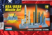 images/productimages/small/USA  USSR Missile Set Monogram 85-7860 voor.jpg